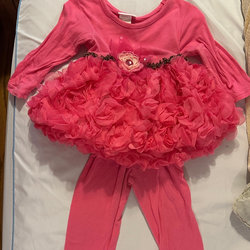 Cachcach Pink Ruffled Kids outfit